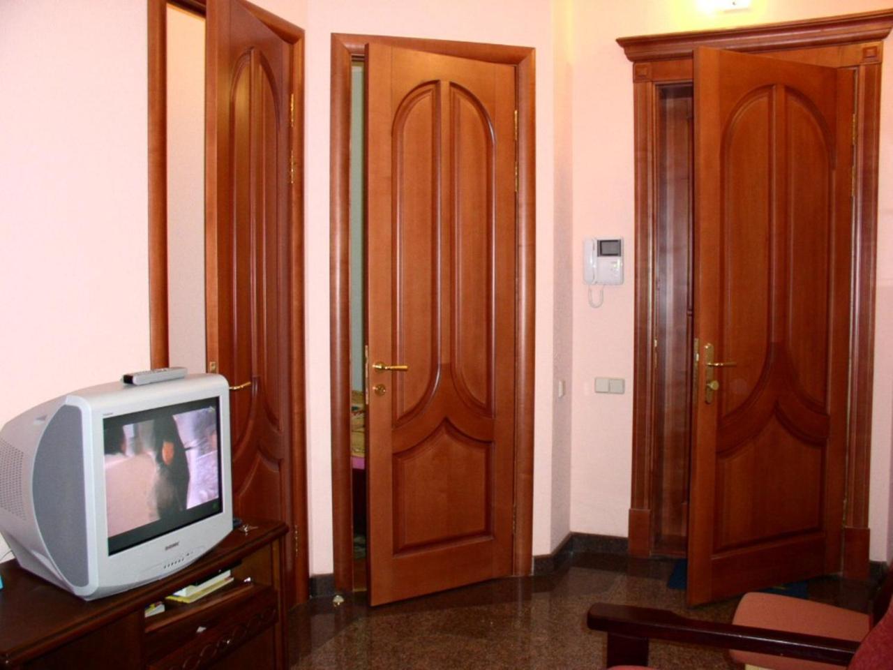 Apartments Near Khreshchatyk-Absolut Kijów Zewnętrze zdjęcie